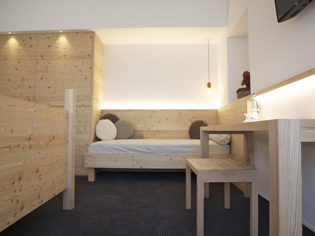 Hotel Tyrol Фунес Номер фото