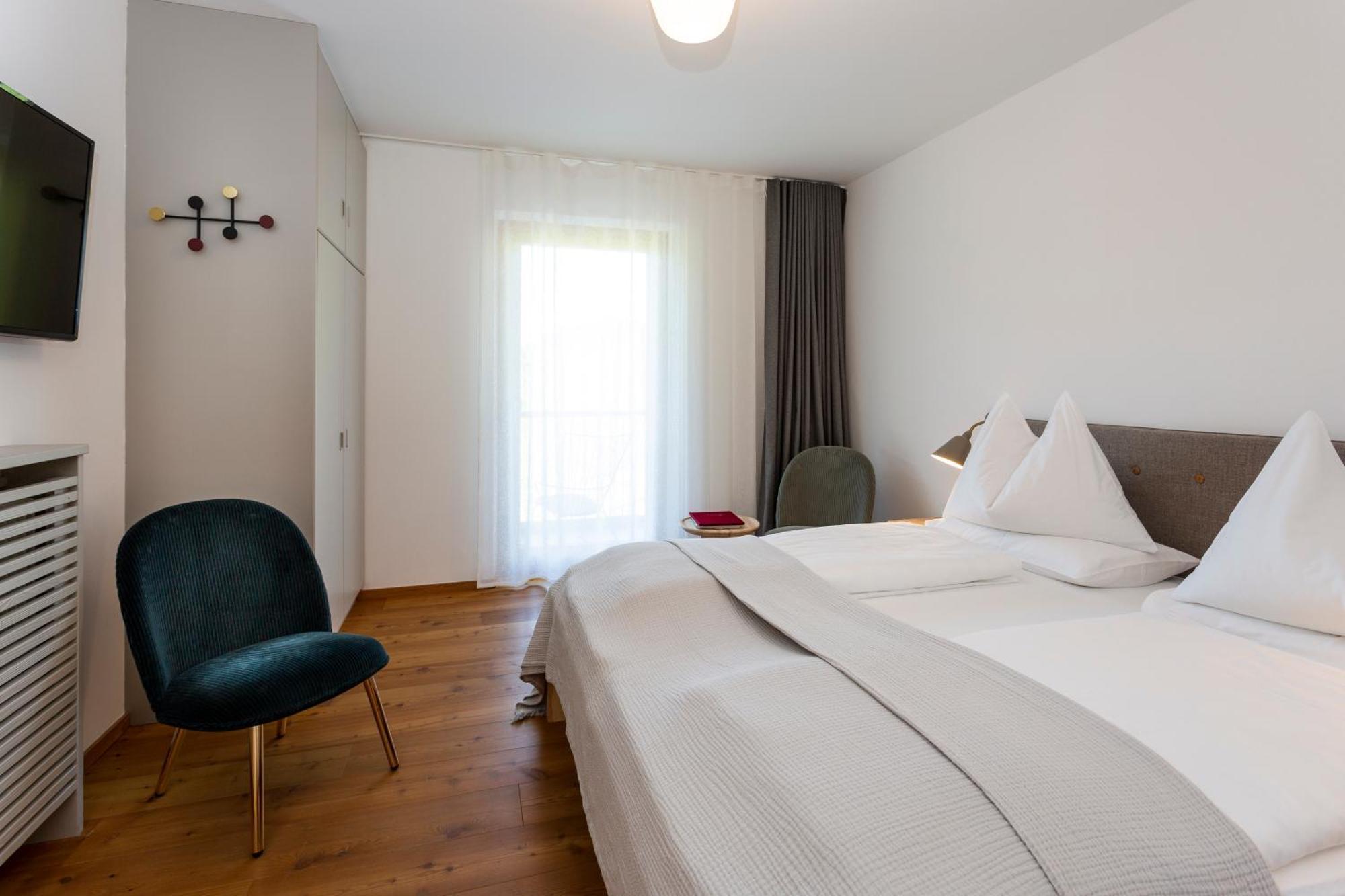 Hotel Tyrol Фунес Экстерьер фото