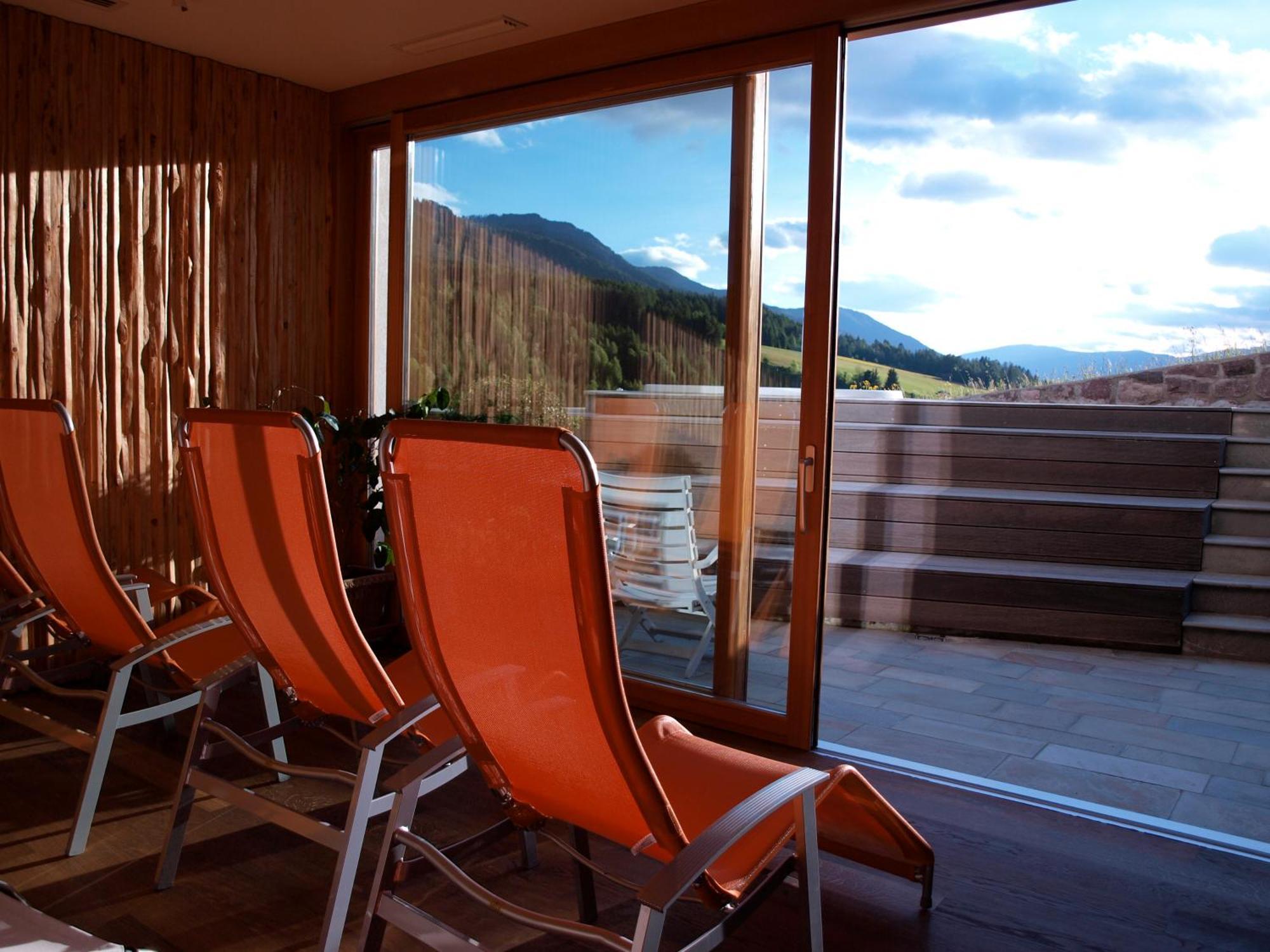 Hotel Tyrol Фунес Экстерьер фото